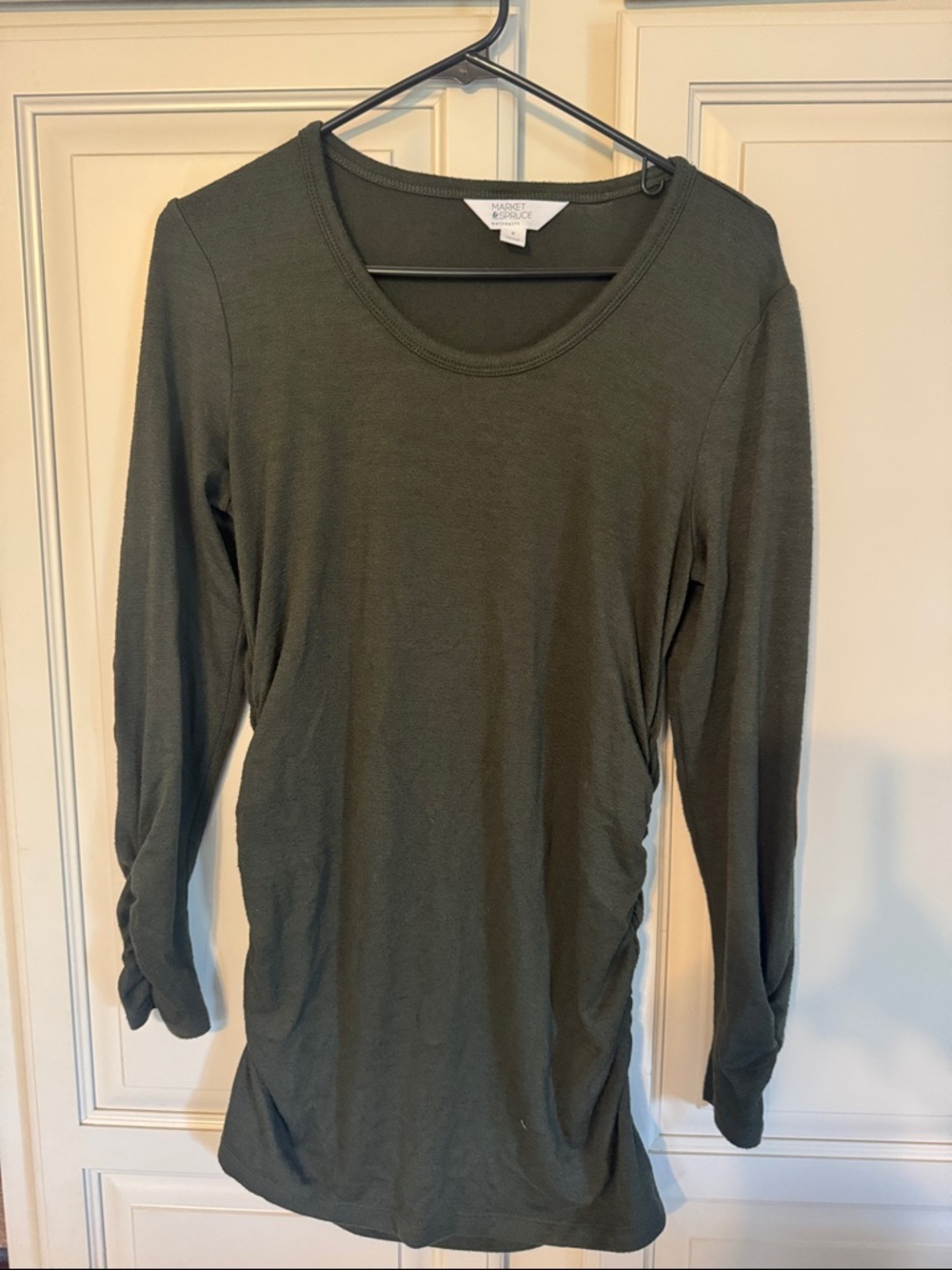 Market & Spruce Olive Long Sleeve Crewneck Top